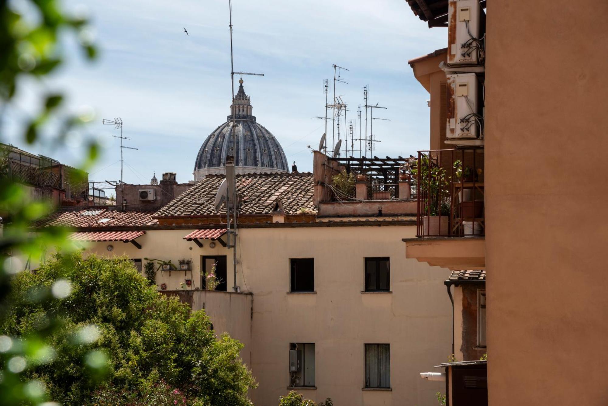 Vatican Boutique Apartment With St Peters Dome View Roma Eksteriør bilde